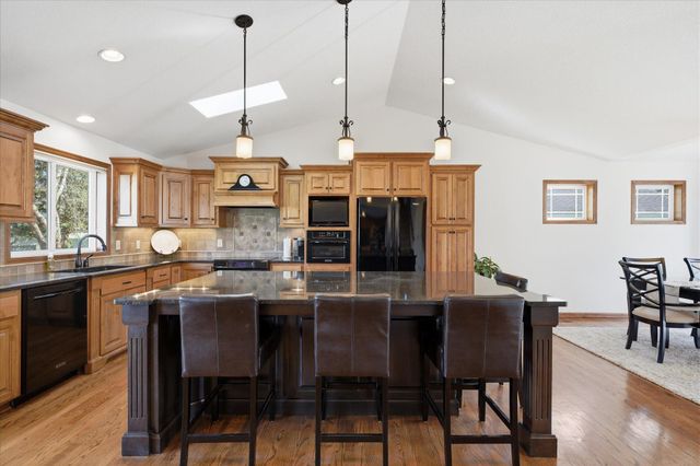 14340 Dekalb Avenue, Rosemount, MN 55068