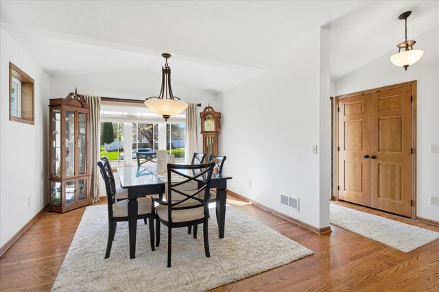 14340 Dekalb Avenue, Rosemount, MN 55068