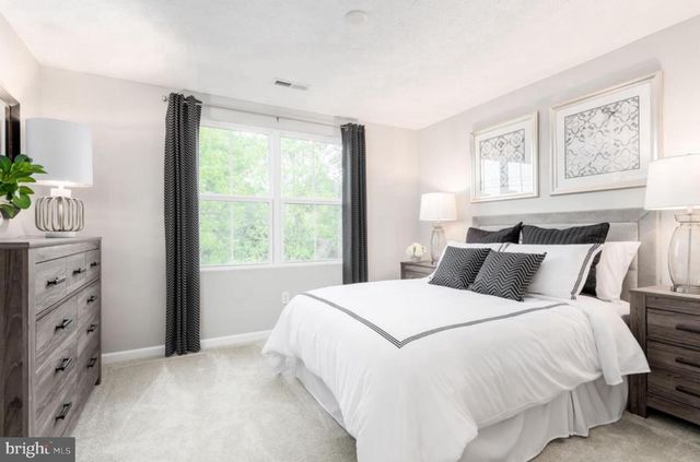 15 F FLOYD AVE, Beverly, NJ 08010