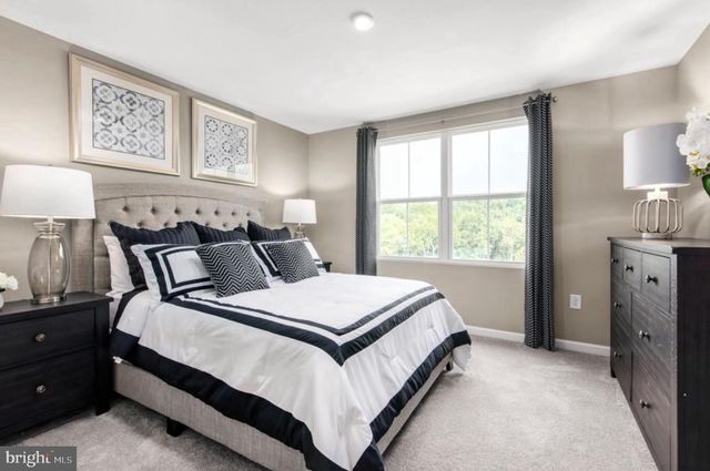 15 F FLOYD AVE, Beverly, NJ 08010