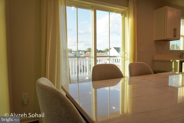 15 F FLOYD AVE, Beverly, NJ 08010