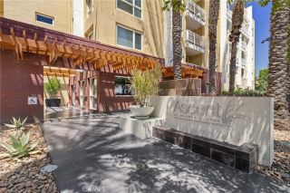 21301 Erwin Street 511, Woodland Hills, CA 91367