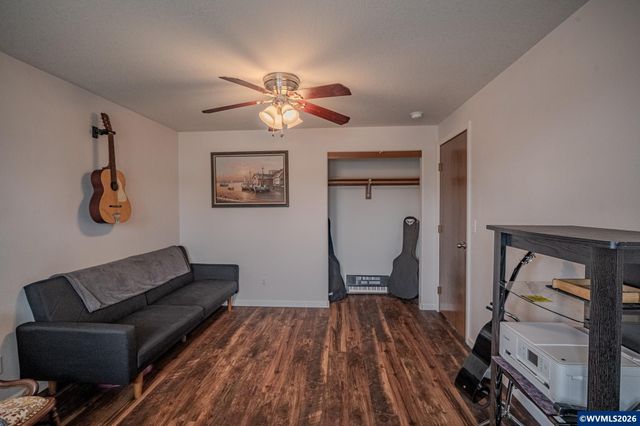 1351 N Monroe St, Lafayette, OR 97127