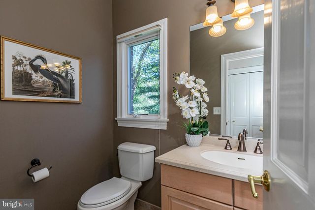 56 HIGH RIDGE RD, Skillman, NJ 08558