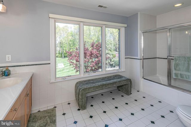 56 HIGH RIDGE RD, Skillman, NJ 08558