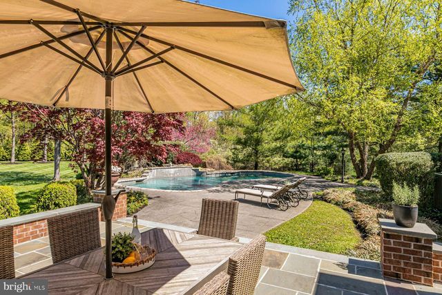56 HIGH RIDGE RD, Skillman, NJ 08558
