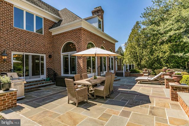 56 HIGH RIDGE RD, Skillman, NJ 08558