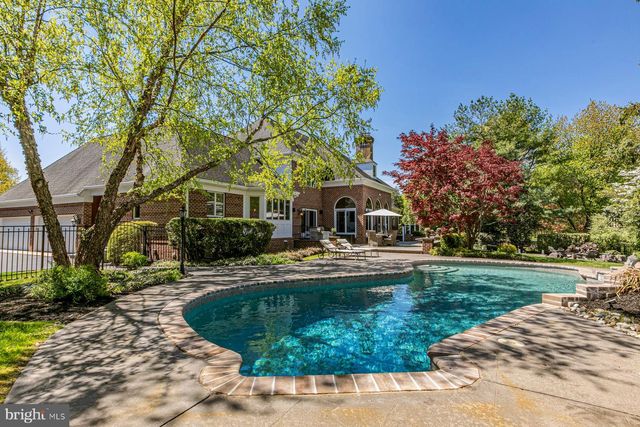 56 HIGH RIDGE RD, Skillman, NJ 08558
