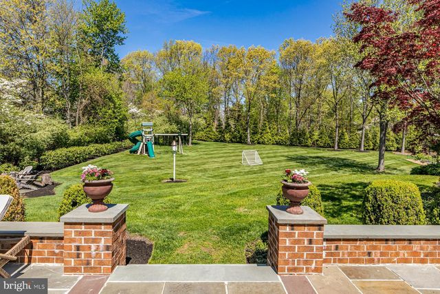 56 HIGH RIDGE RD, Skillman, NJ 08558