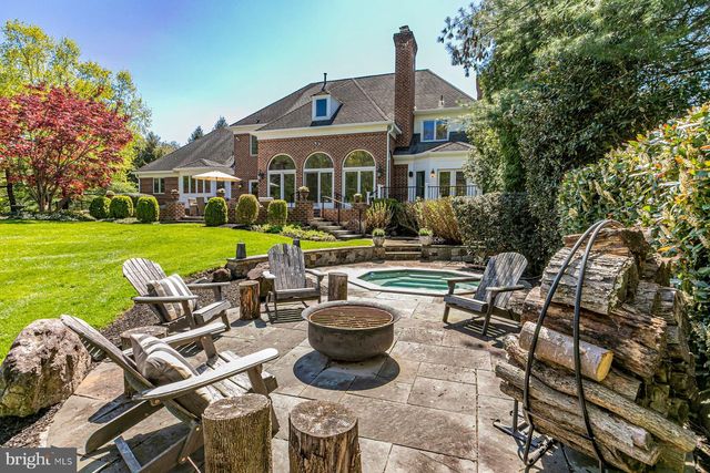 56 HIGH RIDGE RD, Skillman, NJ 08558