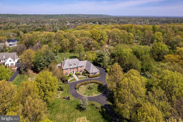 56 HIGH RIDGE RD, Skillman, NJ 08558