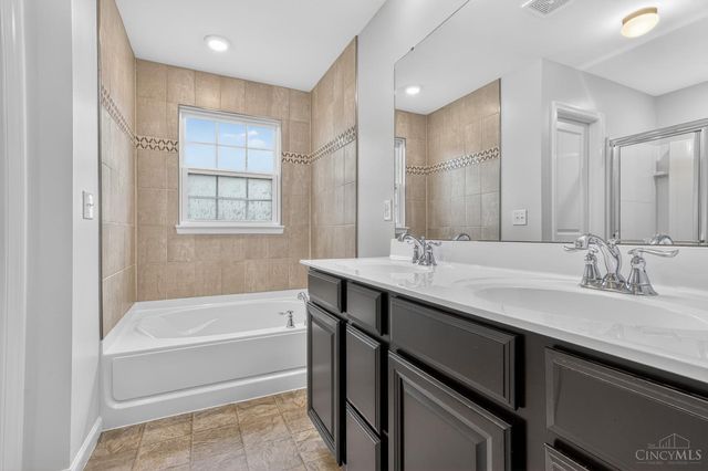 4208 Embassy Court, Mason, OH 45040