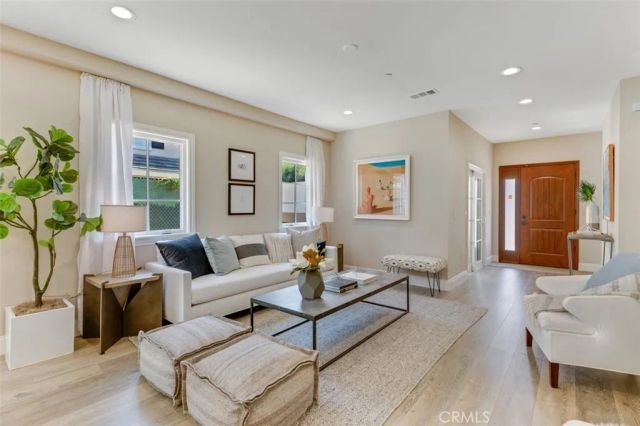 415 California Street D, Arcadia, CA 91006