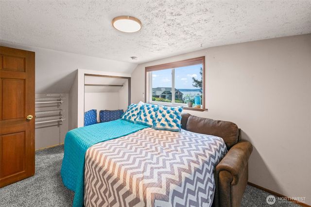 303 Puyallup Street, Steilacoom, WA 98388