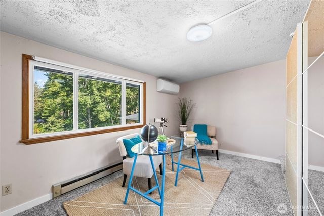 303 Puyallup Street, Steilacoom, WA 98388