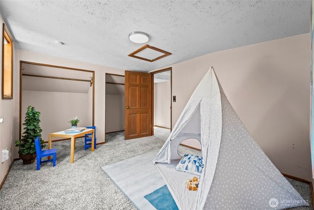 303 Puyallup Street, Steilacoom, WA 98388