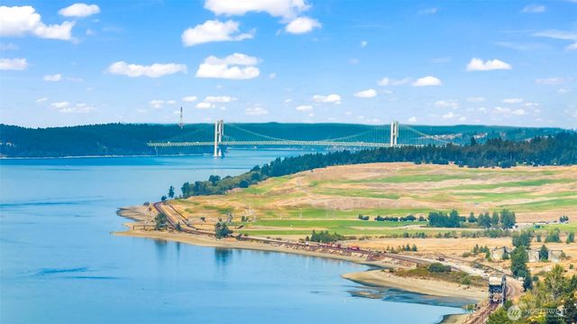 303 Puyallup Street, Steilacoom, WA 98388