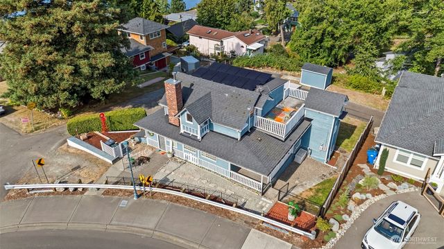 303 Puyallup Street, Steilacoom, WA 98388