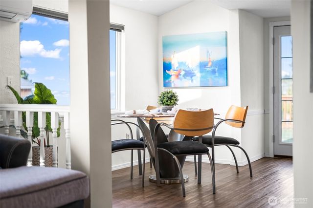 303 Puyallup Street, Steilacoom, WA 98388