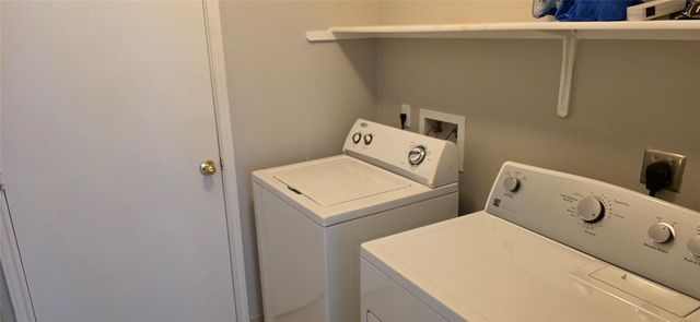 1304 Anna Palm WAY, Round Rock, TX 78665