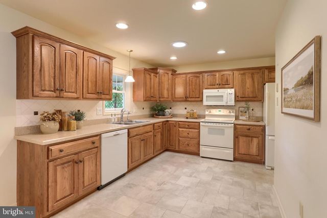 115 ARBOR DR, Myerstown, PA 17067