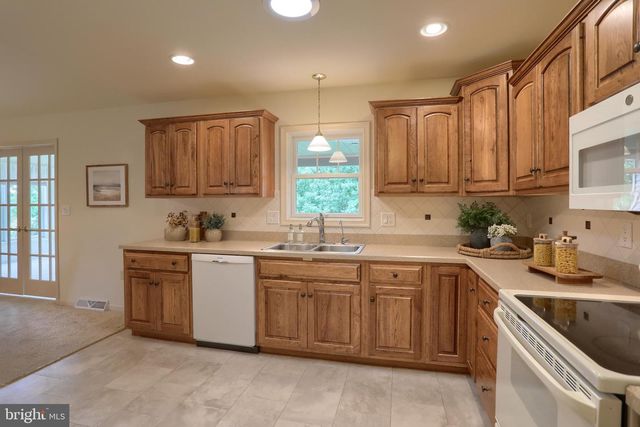 115 ARBOR DR, Myerstown, PA 17067