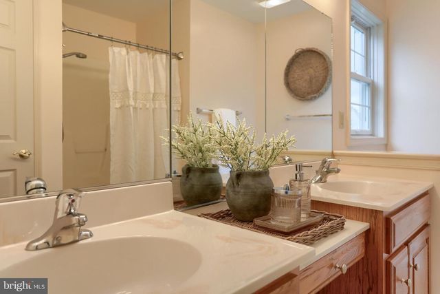 115 ARBOR DR, Myerstown, PA 17067