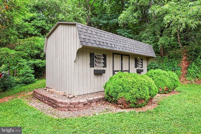 419 HIDDEN VALLEY RD, New Cumberland, PA 17070