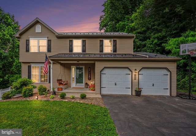 419 HIDDEN VALLEY RD, New Cumberland, PA 17070