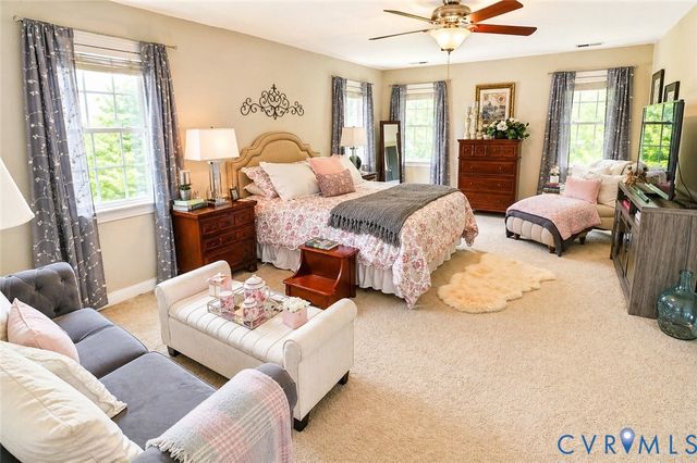 13818 Hawkins Park Rd, Midlothian, VA 23114