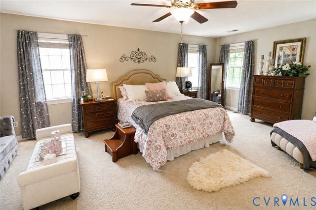 13818 Hawkins Park Rd, Midlothian, VA 23114