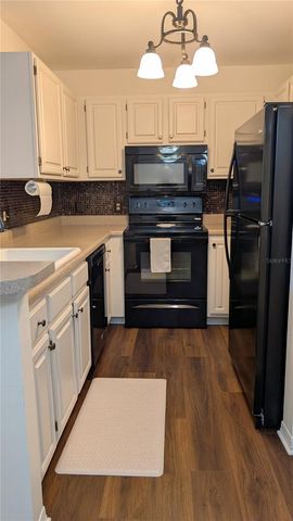 1920 SUMMER CLUB DRIVE 110, Oviedo, FL 32765