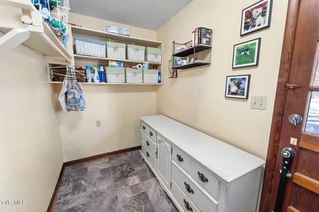 159 Southwest Edgemont Terrace, Abingdon, VA 24210