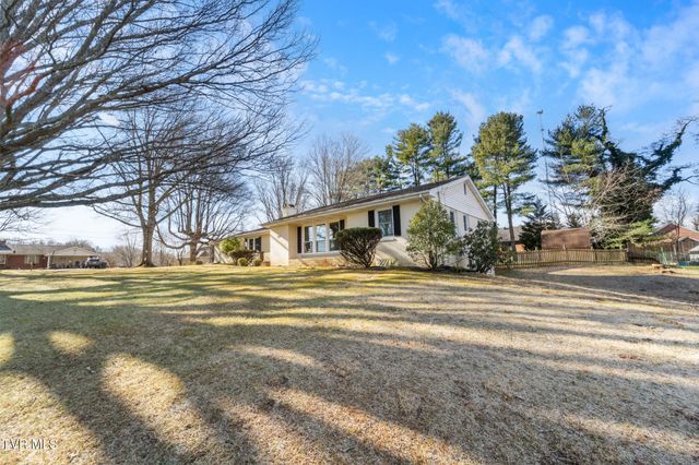 159 Southwest Edgemont Terrace, Abingdon, VA 24210