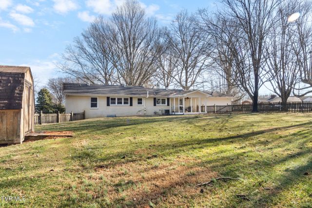 159 Southwest Edgemont Terrace, Abingdon, VA 24210