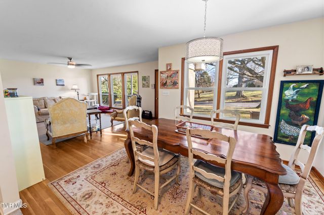 159 Southwest Edgemont Terrace, Abingdon, VA 24210