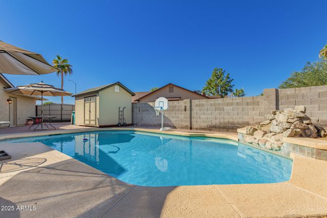 1735 N PLATINA Circle, Mesa, AZ 85205