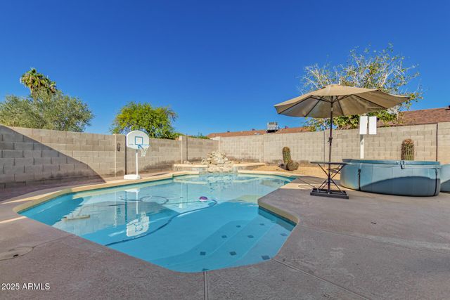 1735 N PLATINA Circle, Mesa, AZ 85205