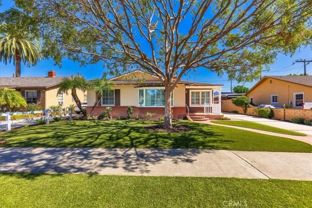 415 N Shattuck, Orange, CA 92866