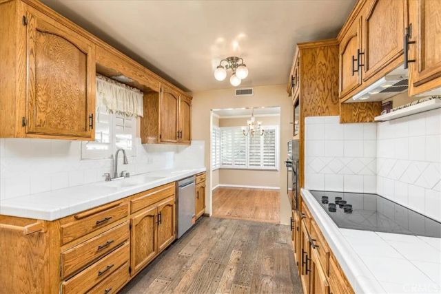 415 N Shattuck, Orange, CA 92866