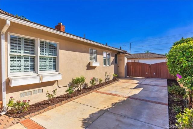415 N Shattuck, Orange, CA 92866