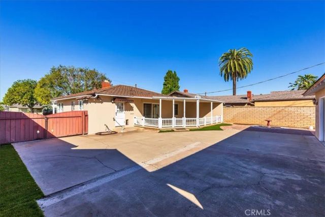 415 N Shattuck, Orange, CA 92866