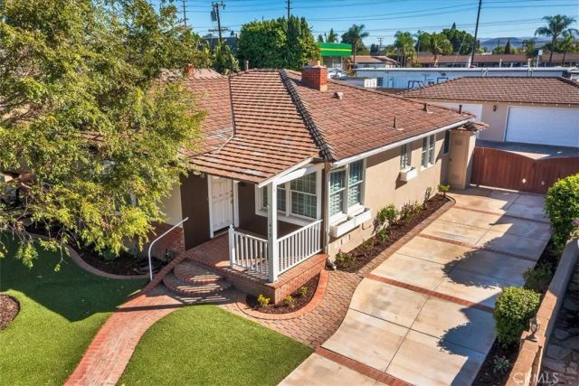 415 N Shattuck, Orange, CA 92866