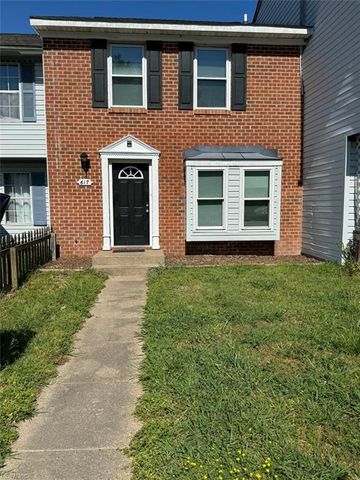 617 Fox Creek CT, Virginia Beach, VA 23462