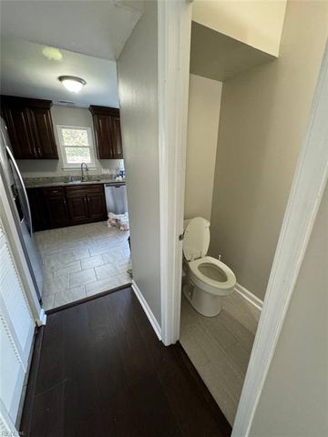617 Fox Creek CT, Virginia Beach, VA 23462