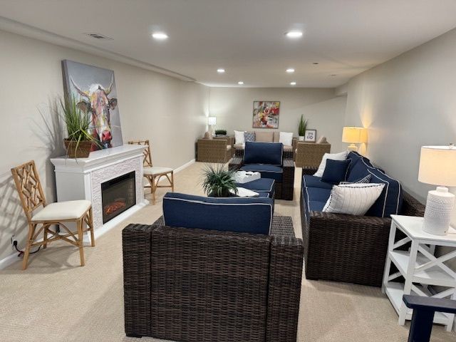 22 Audrey Lane, Mount Prospect, IL 60056