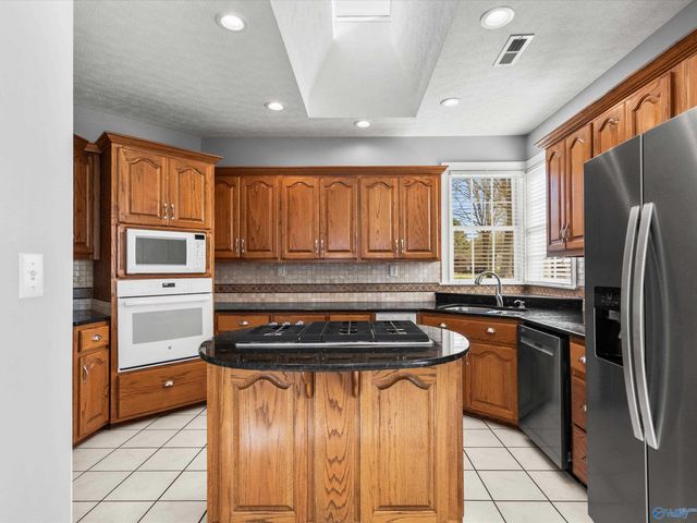 12632 Lookingbill Lane, Athens, AL 35611