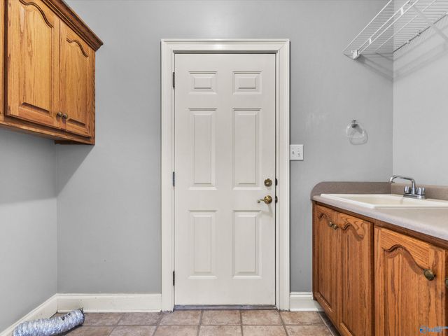 12632 Lookingbill Lane, Athens, AL 35611