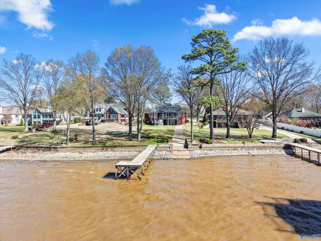 12632 Lookingbill Lane, Athens, AL 35611