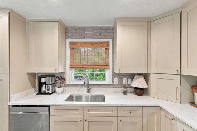 165 Mercer Avenue, Harrodsburg, KY 40330